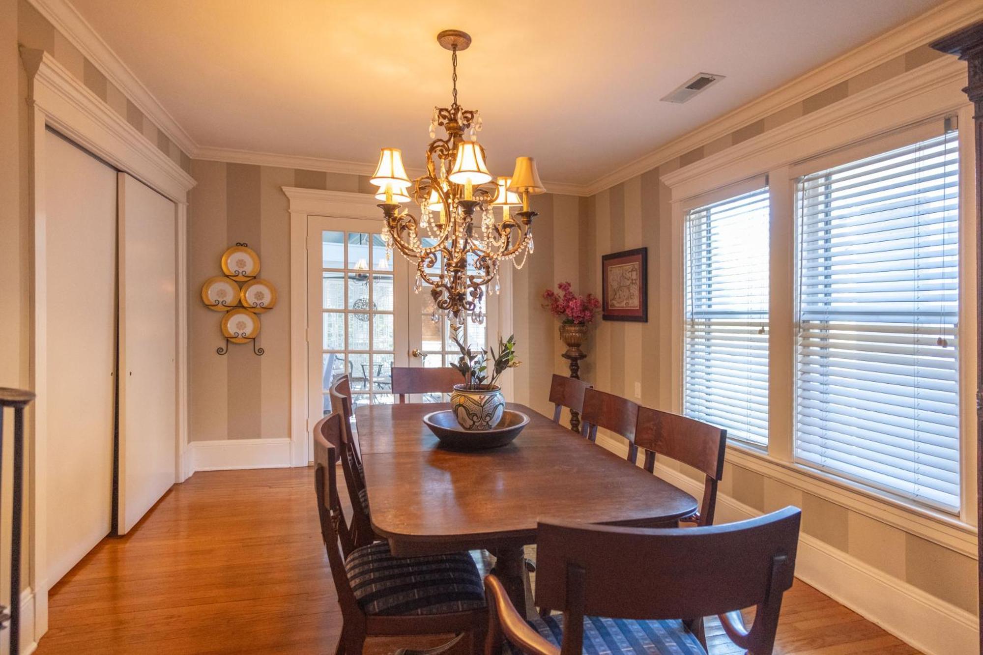 Southern Elegance In Heart Of Memphis Exterior photo