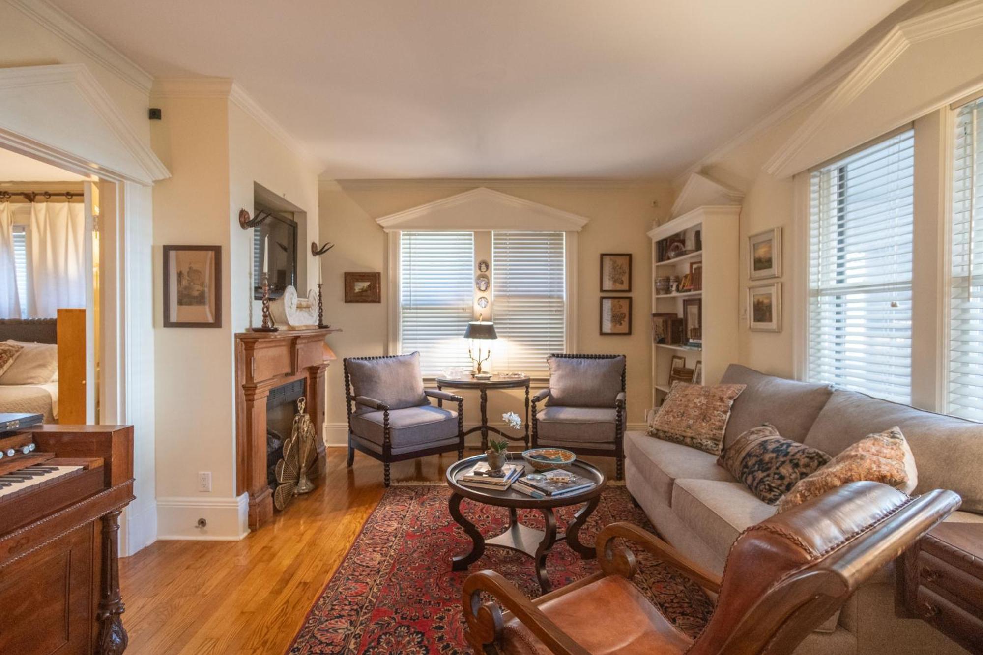 Southern Elegance In Heart Of Memphis Exterior photo