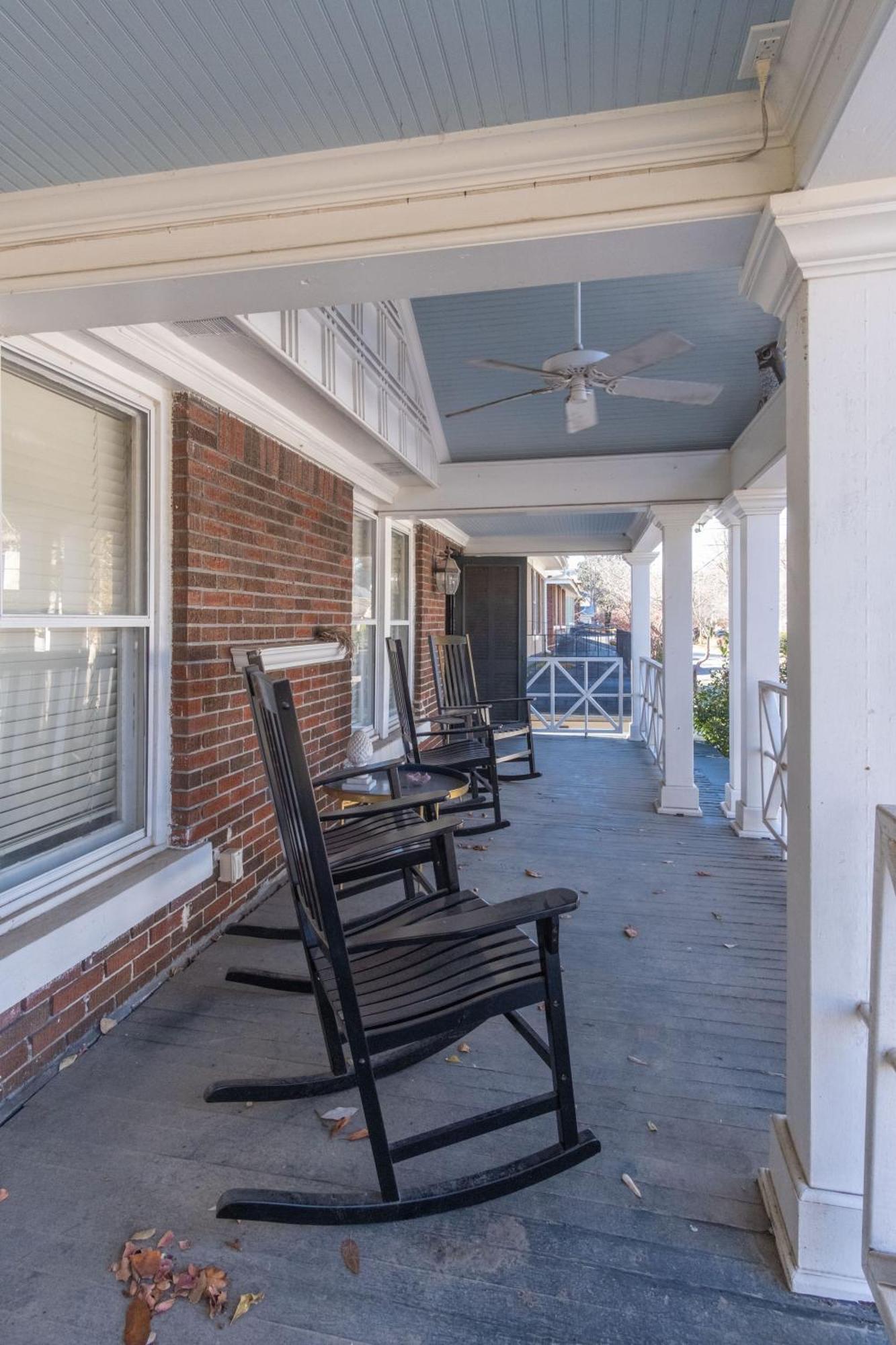 Southern Elegance In Heart Of Memphis Exterior photo