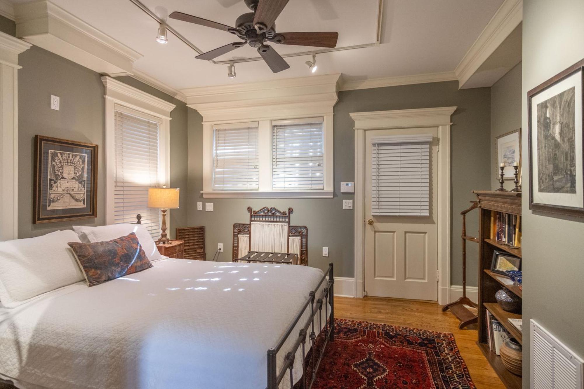 Southern Elegance In Heart Of Memphis Exterior photo